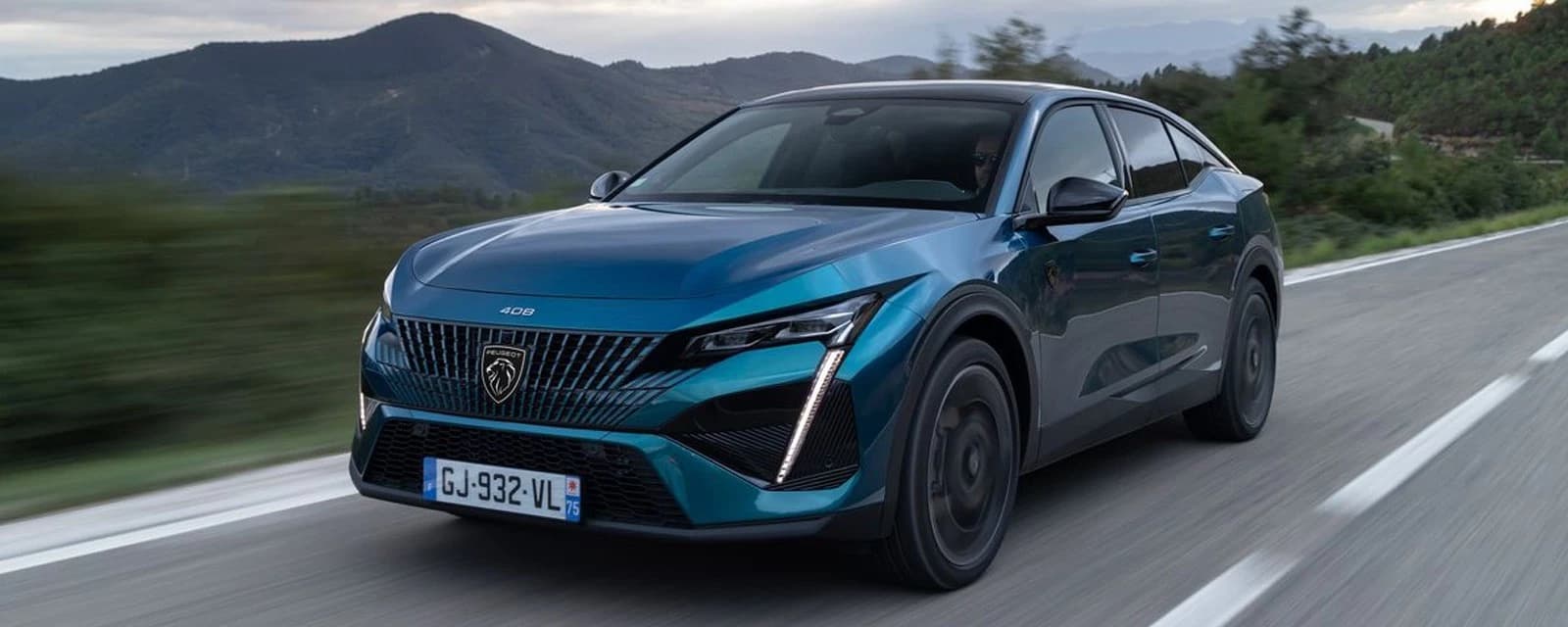 Аренда Peugeot 408 в Турции